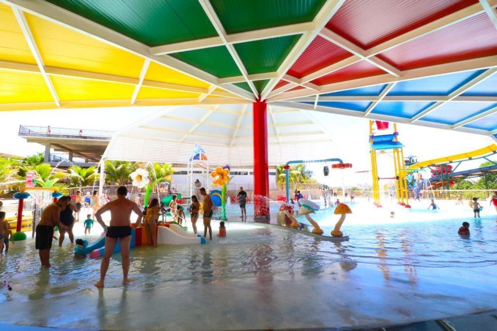 Villas Diroma, Ganhe Um Dia No Acqua Park, Splash E Slaide كلدس نوفاس المظهر الخارجي الصورة